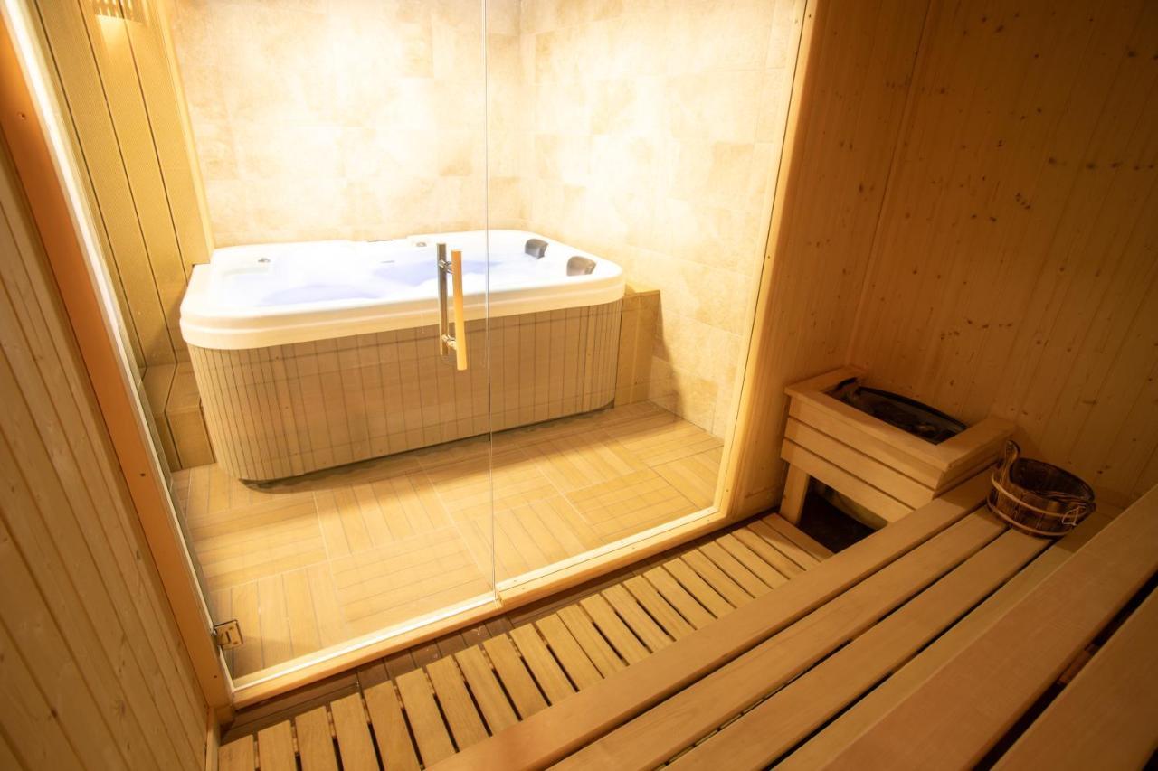 Belvedere Hills Luxury Apartments And Spa โคเปานิก ภายนอก รูปภาพ