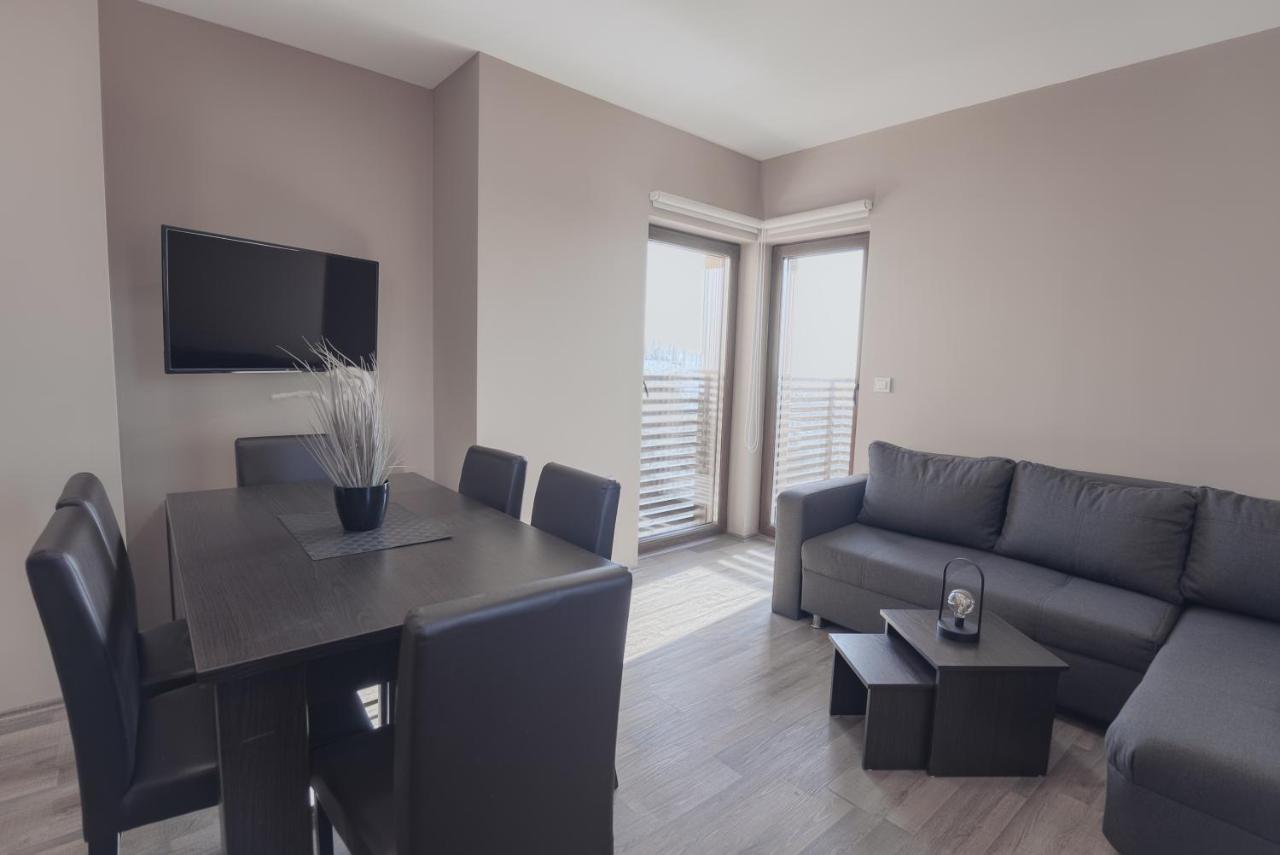 Belvedere Hills Luxury Apartments And Spa โคเปานิก ภายนอก รูปภาพ